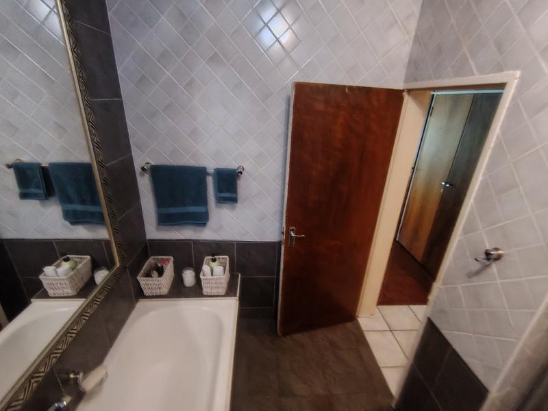 3 Bedroom Property for Sale in Sasolburg Ext 4 Free State